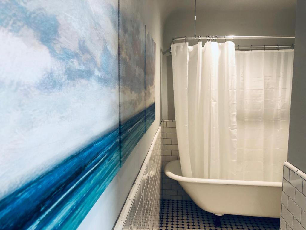 Family Laundry & Spa Sacramento Bagian luar foto